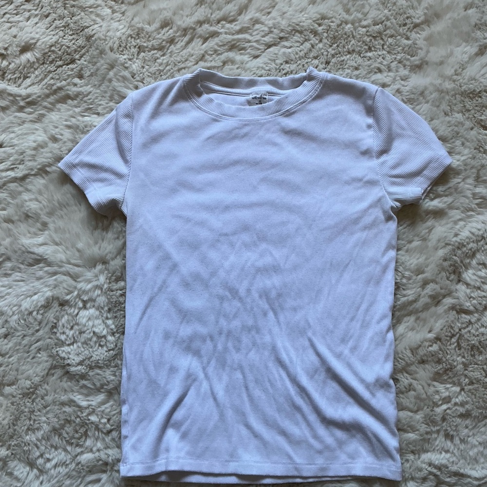 Wilfred White Short Sleeve Tee